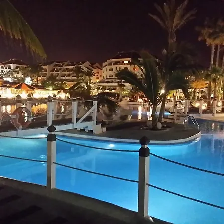 Parque Santiago 3 - Pool דירה *