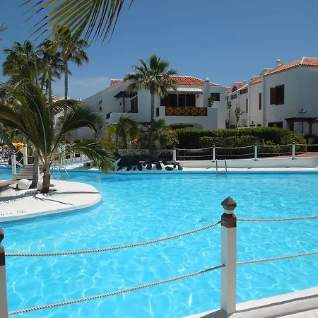 Parque Santiago 3 - Pool * פלאייה דה לאס אמריקס